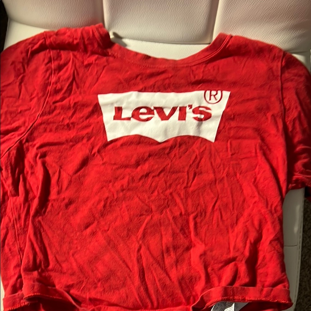 Levi's Bold Red Graphic Tee